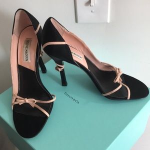 Steve Madden Satin Pumps
